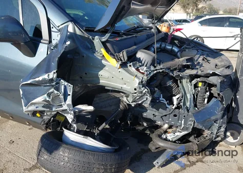 2022 Chevrolet Trax Awd Lt z USA, uszkodzony, nr VIN KL7CJPSM7NB557192